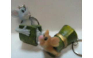 Брелок "Мышка с деньгами" полистоун 4см 066614/91/9