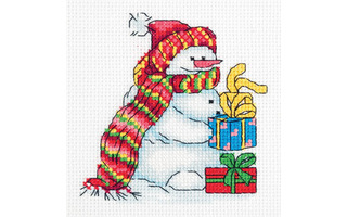 Набор для творчества "Klart.Вышивка крестом.Снеговичок" 12,5*13см 8-273