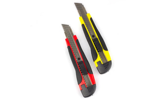 Нож канцелярский большой 18мм "Alingar" AL6653